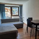 Hermann Arnold Apartment